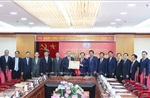 Tổng Bí thư dự Lễ trao Huy hiệu Đảng cho các đồng chí lãnh đạo Ban Nội chính Trung ương