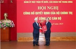 Trao quyết định bổ nhiệm Phó Bí thư Đảng ủy MTTQ, các đoàn thể Trung ương cho đồng chí Nguyễn Phi Long