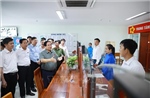 Thủ tướng Phạm Minh Chính kiểm tra trung tâm phục vụ hành chính công ở Cần Thơ