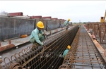 Gỡ &#39;bài toán&#39; vật liệu, nỗ lực thi công trên cao tốc Châu Đốc - Cần Thơ - Sóc Trăng