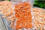 Nghề làm tôm khô Cà Mau nhộn nhịp vào vụ Tết