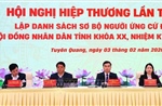 Tổ chức lấy ý kiến nhận xét và tín nhiệm của cử tri nơi cư trú theo đúng quy định