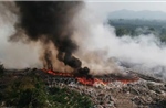 Nỗ lực khống chế đám cháy rừng và cháy bãi rác ở Lâm Đồng