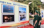 Khai mạc Triển lãm ảnh 'Việt Nam - Một dải non sông'
