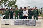 Bắt giữ đối tượng vận chuyển hàng nhập lậu trên tuyến biên giới