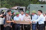 Phó Thủ tướng Chính phủ Hồ Quốc Dũng kiểm tra công tác khắc phục hậu quả mưa lũ tại Mường Than