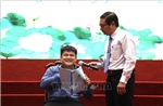 Chung tay chăm lo cho nạn nhân da cam