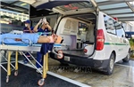 Xe khách gặp nạn trên đường cao tốc khiến trên 20 người nhập viện