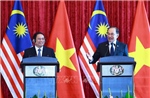 Thủ tướng Phạm Minh Chính và Thủ tướng Malaysia Anwar Ibrahim gặp báo chí 
