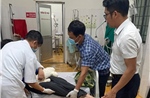 Lật xe chở 18 sinh viên ở Tà Đùng, 6 người bị thương