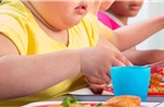 Kiểm soát khẩu phần ăn - giải pháp ngăn ngừa béo phì ở trẻ em