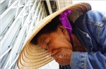 Bác sĩ hướng dẫn phòng, chống nắng nóng và thay đổi nhiệt độ môi trường đột ngột