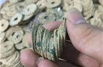 Hòm tiền xu cổ tiết lộ câu chuyện về cộng đồng Hy Lạp xưa tại Ai Cập