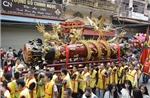 Tưng bừng lễ hội rước pháo Đồng Kỵ