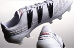 Adidas ra mắt bộ sưu tập giày đá bóng phong cách hoài cổ