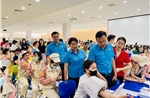 Công đoàn Hà Nội tổ chức khám sức khỏe miễn phí cho nữ công nhân, lao động
