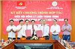 Hợp tác nghiên cứu lý luận phục vụ phát triển đất nước trong giai đoạn mới