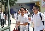 Thí sinh trái tuyến có phải chuyển hộ khẩu để thi vào lớp 10 tại Hà Nội?