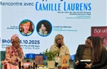 Nhà văn Camille Laurens và nhịp cầu văn học Pháp – Việt