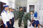 Đảo Trường Sa cấp cứu ngư dân Quảng Nam trong đêm