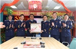 Chính uỷ Cảnh sát biển Việt Nam thăm, chúc Tết chiến sĩ trực sẵn sàng chiến đấu