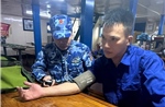 Cảnh sát biển cứu nạn thành công người dân trôi dạt trên biển Thanh Hóa