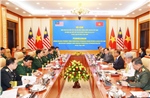 Bộ trưởng Quốc phòng Phan Văn Giang hội đàm với Bộ trưởng Quốc phòng Malaysia