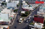 TP Hồ Chí Minh: Tháo dỡ căn nhà 3 mặt tiền án ngữ ngay ngã ba đường gần 10 năm