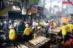 TP Hồ Chí Minh: Phố bán cá lóc nướng nhộn nhịp ngày vía Thần Tài