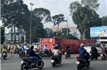 TP Hồ Chí Minh: Xe container rơi thùng hàng giữa ngã 6, khiến giao thông rối loạn 