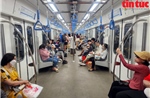 TP Hồ Chí Minh: Ngày đầu thu phí, metro vẫn hút khách