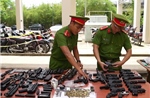 Công an TP Hồ Chí Minh triệt phá đường dây chế tạo, mua bán vũ khí quân dụng qua mạng