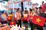 Cảnh sát biển đồng hành với ngư dân tại TP Hồ Chí Minh