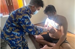 Nhà giàn DK1/10 kịp thời cấp cứu ngư dân bị tai nạn trên biển