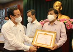 TP Hồ Chí Minh khen thưởng 95 tập thể, cá nhân có thành tích trong tuyên truyền phòng, chống dịch COVID-19