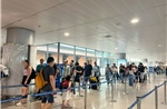 Giá vé máy bay hè 2025 tăng, du khách vẫn có cơ hội mua giá rẻ