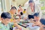 Ngày khai giảng đặc biệt của những bệnh nhi tại TP Hồ Chí Minh
