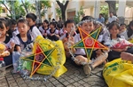 TP Hồ Chí Minh mang Tết trung thu ấm áp đến với 1.000 thiếu nhi xã Cần Giờ