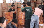 Người dân TP Hồ Chí Minh chung tay quyên góp ủng hộ đồng bào bị bão lũ