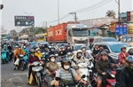TP Hồ Chí Minh: Người dân rời thành phố, các cửa ngõ đều ùn ứ