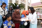 Xuân sẻ chia đến với người dân và học sinh vùng lũ Đắk Lắk
