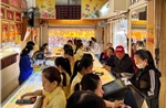 Giá vàng trong nước biến động mạnh, chuyên gia cảnh báo rủi ro