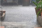 Mưa dông bất ngờ làm hạ nhiệt TP Hồ Chí Minh