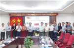 Chủ tịch UBND TP Hồ Chí Minh thăm và chúc mừng đội ngũ người làm báo TTXVN