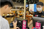Từ ngày 1/7, ví điện tử là phương tiện thanh toán tương tự tài khoản và tiền mặt