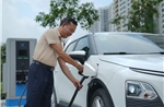 Grab thử nghiệm dịch vụ GrabCar xe điện tại Hà Nội