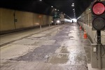 Phản hồi thông tin của TTXVN: Sớm khắc phục triệt để tình trạng hư hỏng mặt đường trong hầm Phước Tượng và Phú Gia