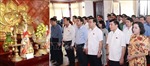 Chủ tịch Quốc hội dâng hương, dâng hoa tưởng niệm Chủ tịch Hồ Chí Minh 