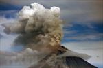 Philippines cảnh báo núi lửa Mayon phun trào