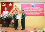 Trao Huy hiệu 50 năm tuổi Đảng tặng Đại tướng Ngô Xuân Lịch